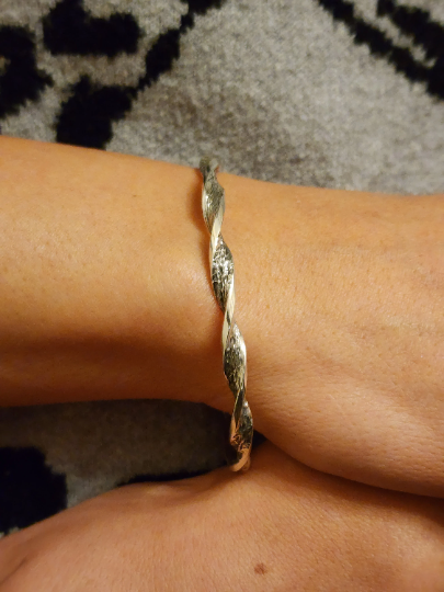 women's silver cuff bracelet