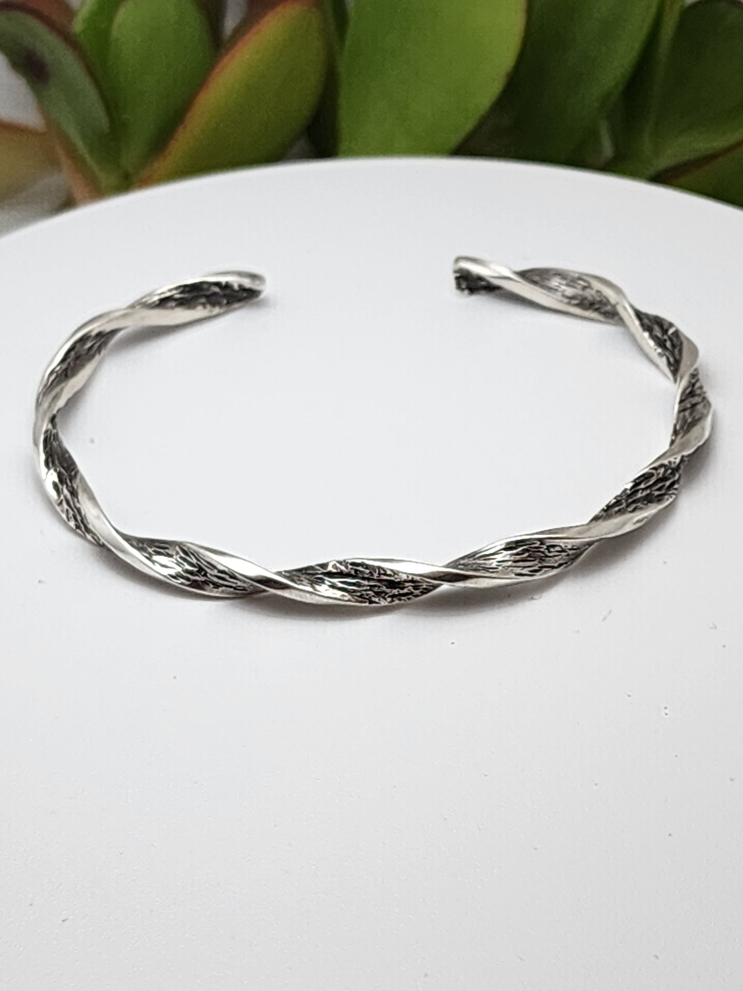 women's silver cuff bracelet