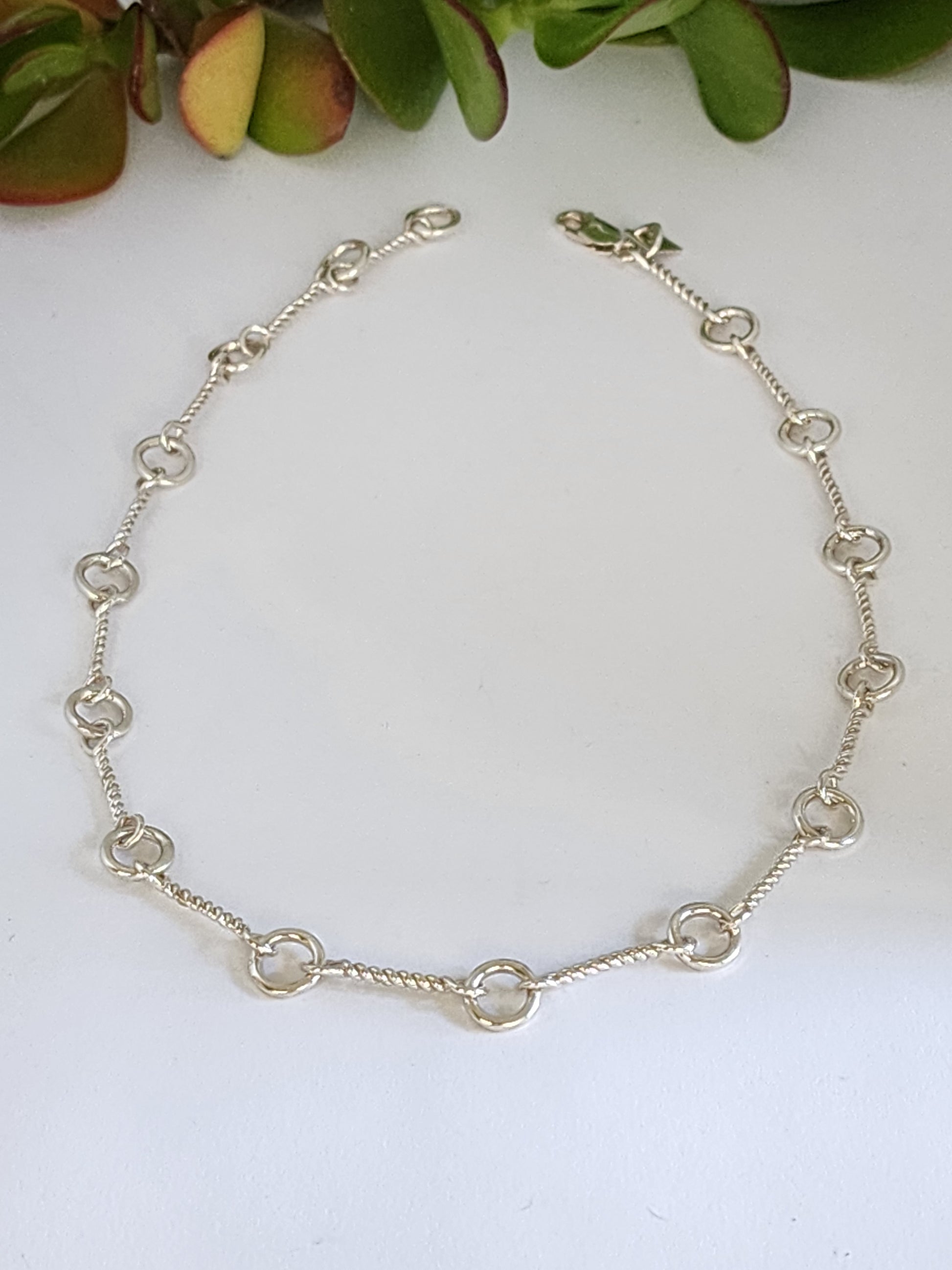 women's silver necklace 