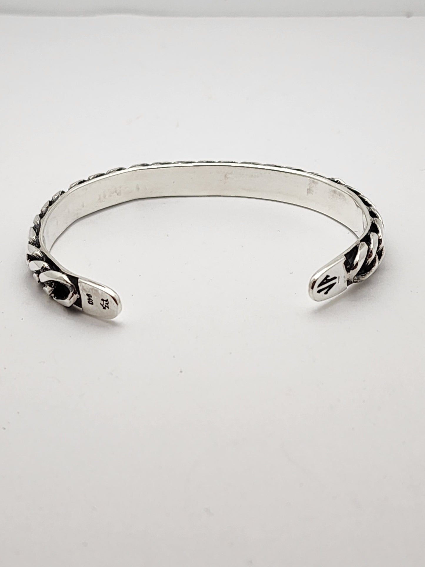 Cuben Silver Chain Cuff Bracelet